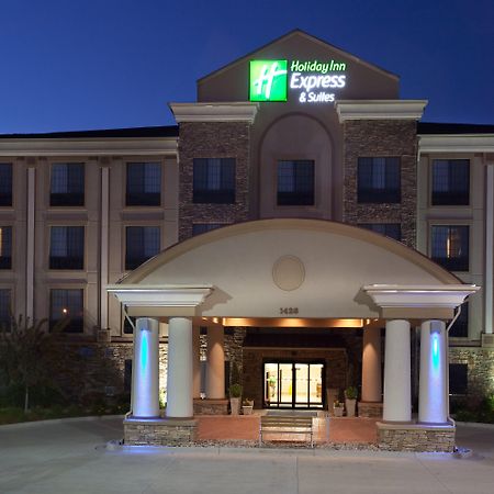 Holiday Inn Express Hotel & Suites Fort Collins By Ihg Exterior foto