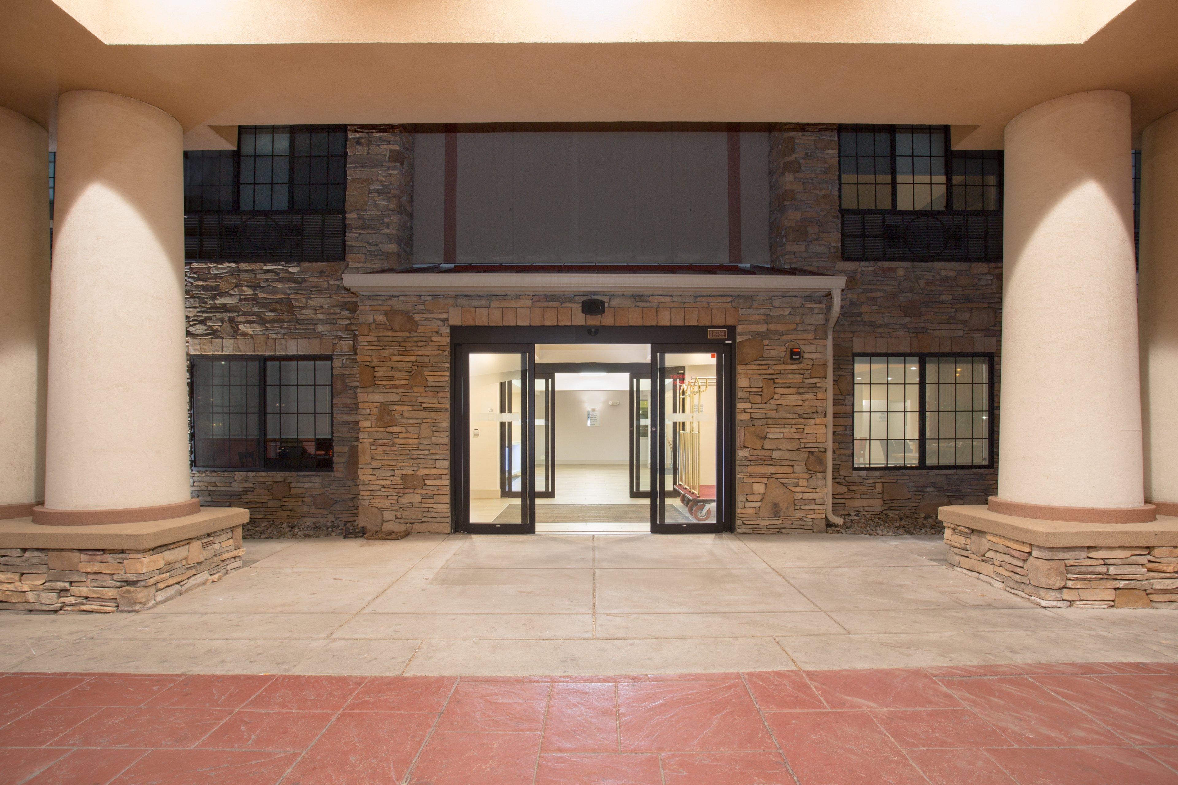 Holiday Inn Express Hotel & Suites Fort Collins By Ihg Exterior foto